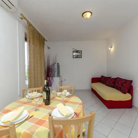 Apartment Silvana *